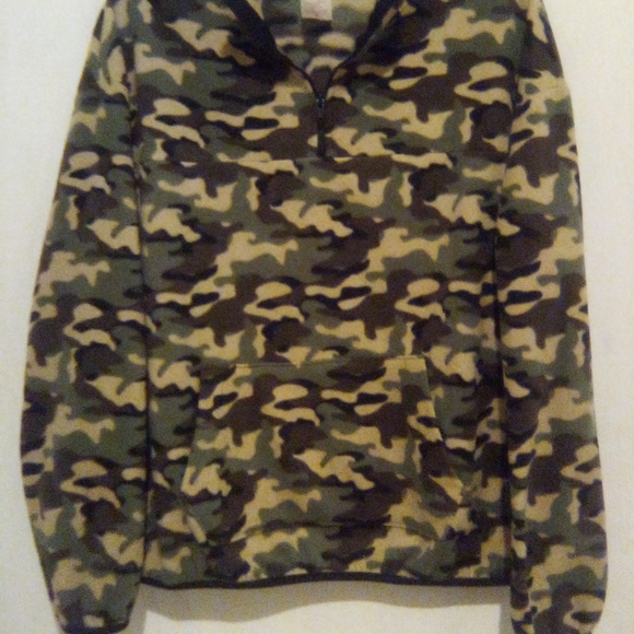 🌞Camo Sweater🌚 - Picture 9 of 11